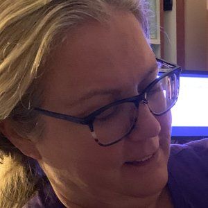 Meet your Posher, Beth